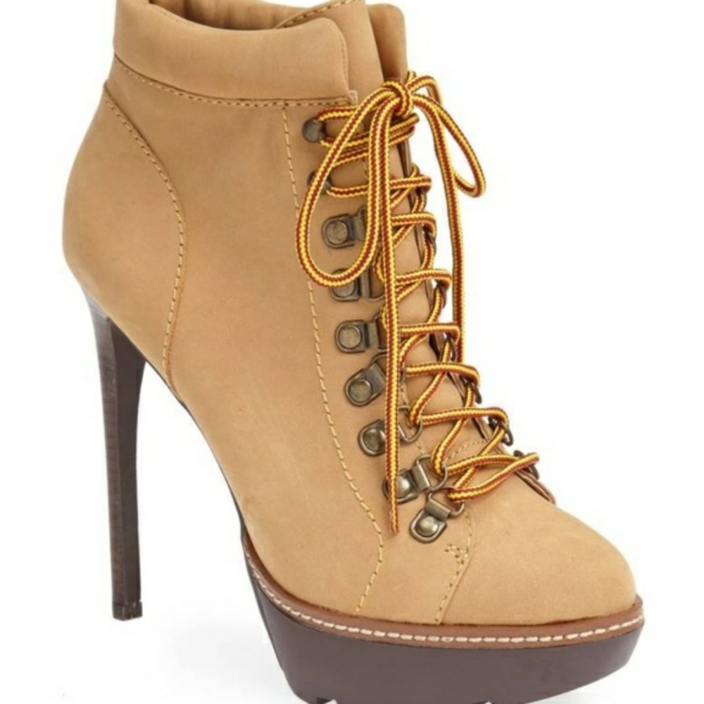 Steve Madden ROCKSTR BOOTIE (wmns 7.5)
